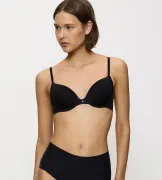 Triumph Body Make-Up Essentials WHP