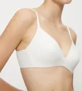 Triumph Body Make-up Soft Touch P EX